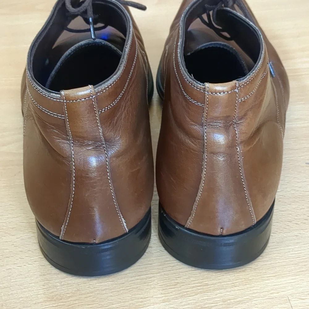 Mezlan Usini Leather‎ Chukka Boots Size 8.5 M Brown